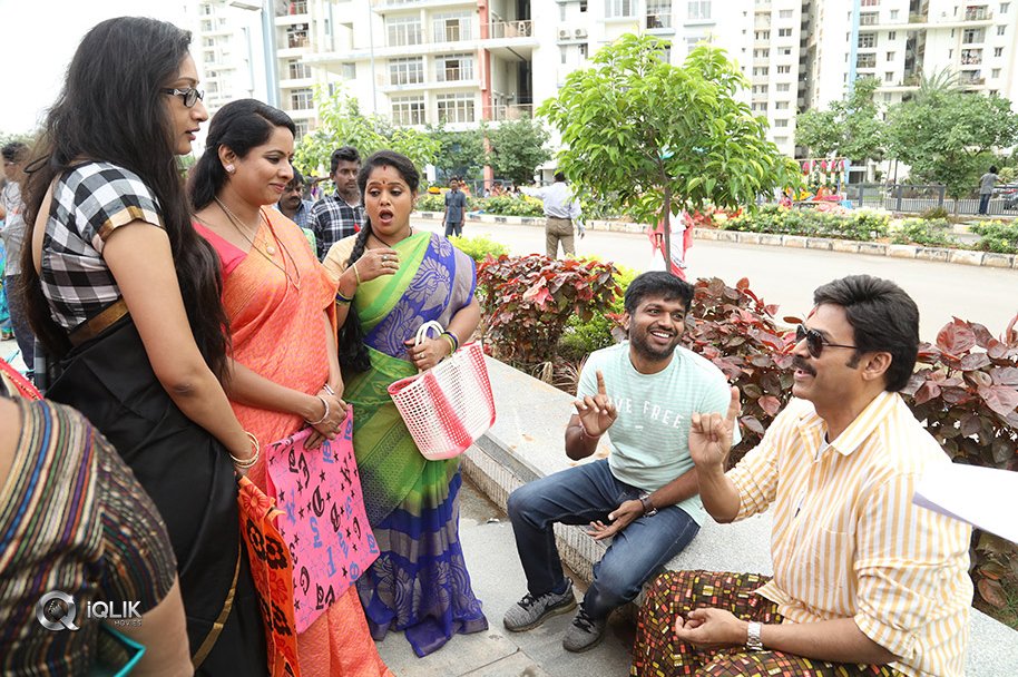 F2-Movie-Working-Stills